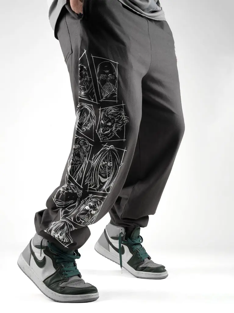 8e8cfb10-6d2c-407b-85ef-12d64164038b1721324876989-COMICSENSE-Men-Printed-Relaxed-Fit-Cotton-Joggers-7011721324-2.webp