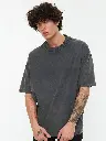 53d53d91-9661-4ef3-b3e9-8d89b2df5f071665209188281TrendyolMenCharcoalPoloCollarAppliqueT-shirt3.webp