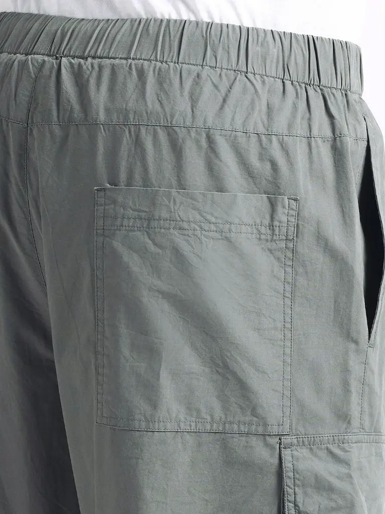 0448196c-a656-4e7e-b068-1a231b42c2cb1714396182926Trousers7.webp