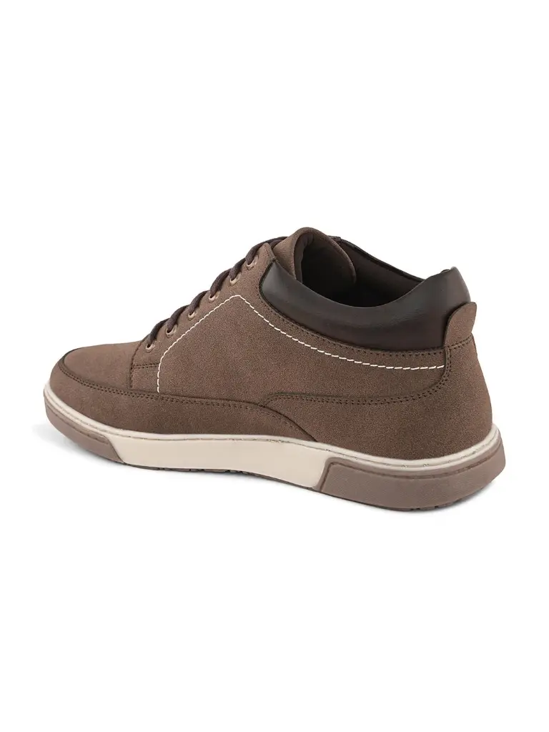 1bba5093-7b62-4bcf-94c6-24fd60636afa1714652068992CasualShoes4.webp