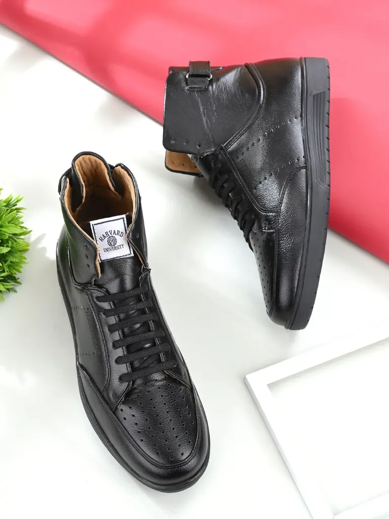 051ea66b-dd01-48c9-8383-b2b7803f0aa91668676060326HarvardMensBlackFauxLeatherLaceUpCasualBoot1.webp