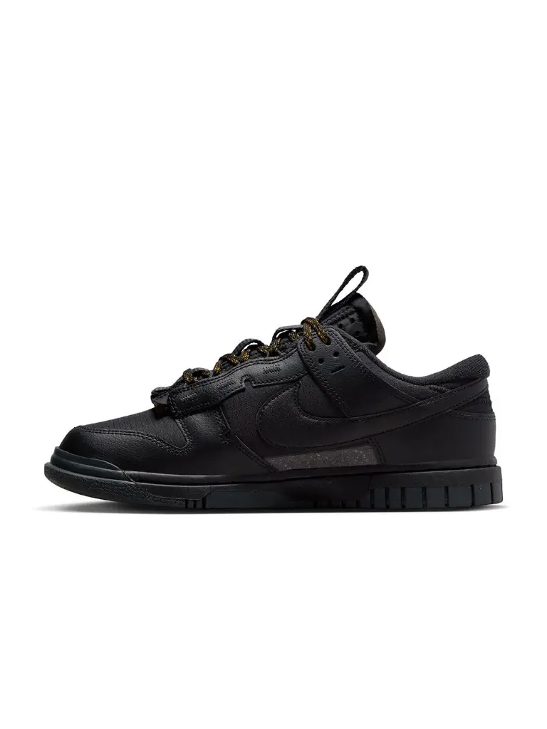 6521f62c-7cb1-447d-a873-fe9b5d801cee1698900536293-Nike-Men-Air-Dunk-Low-Jumbo-Sneakers-8641698900536050-5.webp