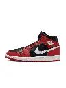 df946b76-4320-479c-a364-8c8fc6e839441717240579392NikeAirJordan1MidMensShoes3.webp