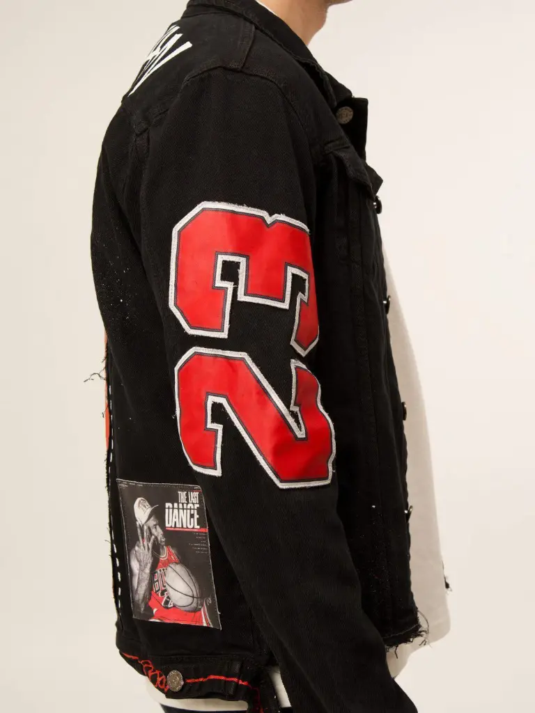 cfaabd31-bcf6-4128-9fc5-c4666f7c393b1719978030414VALKYREUnisexCheckedCottonLonglineSportyJacket2.webp