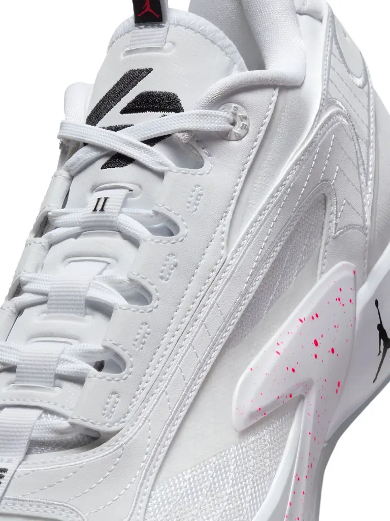 8214aa0b-694d-45c3-b9b6-ac1327dc46311712159380970Luka2PFBasketballShoes7.webp