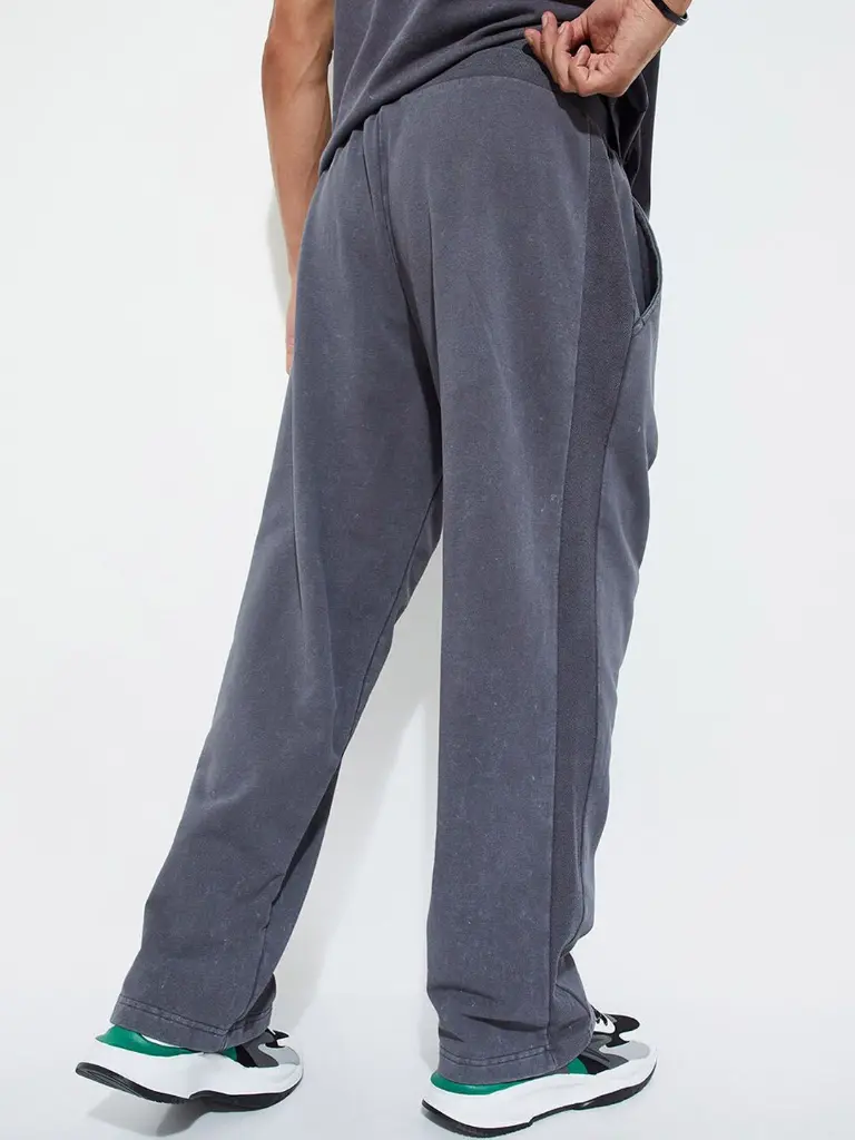 b618cde4-c5d2-4c62-9310-e11b274621e71715237264117maxMenTrousers3.webp
