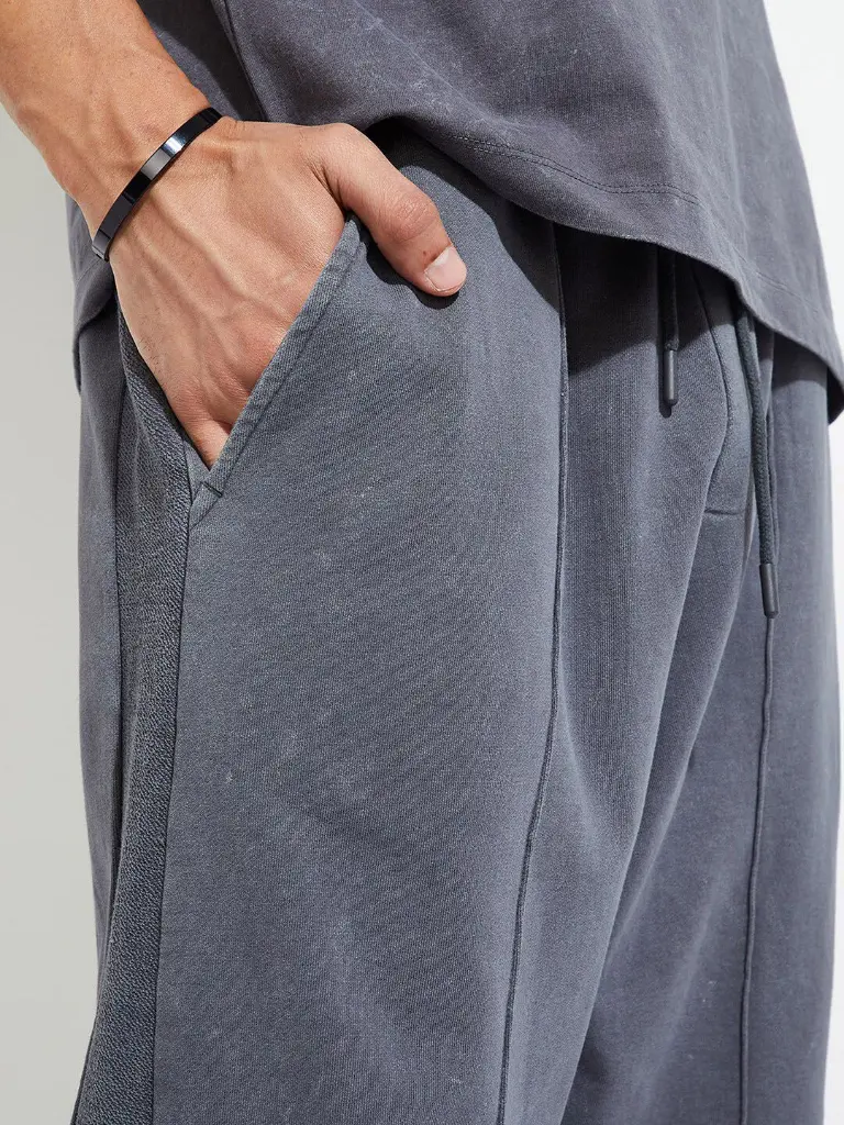 ccbdf804-74f2-4e67-92af-414cfee54cdf1715237264089maxMenTrousers5.webp