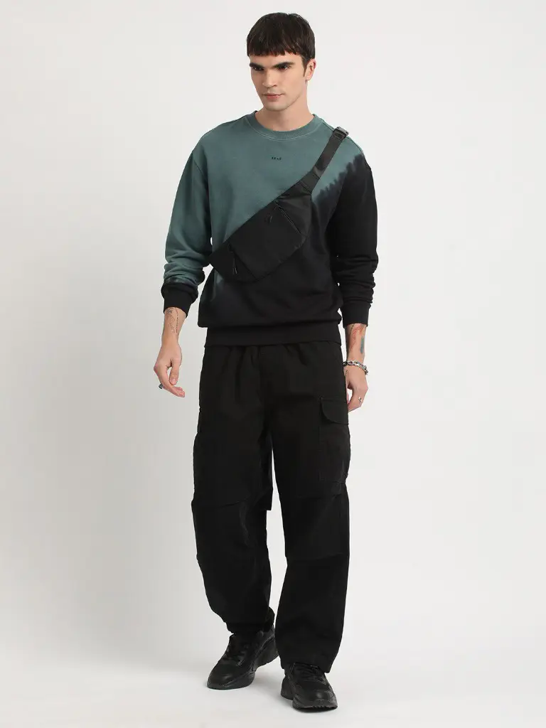 076438c8-287c-4f5a-a2bf-ded5705386991701829984497THEBEARHOUSEMenBlackPrintedSweatshirt5.webp