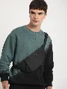 5567d373-9520-4438-b2d5-99317a43fad31701829984509THEBEARHOUSEMenBlackPrintedSweatshirt6.webp