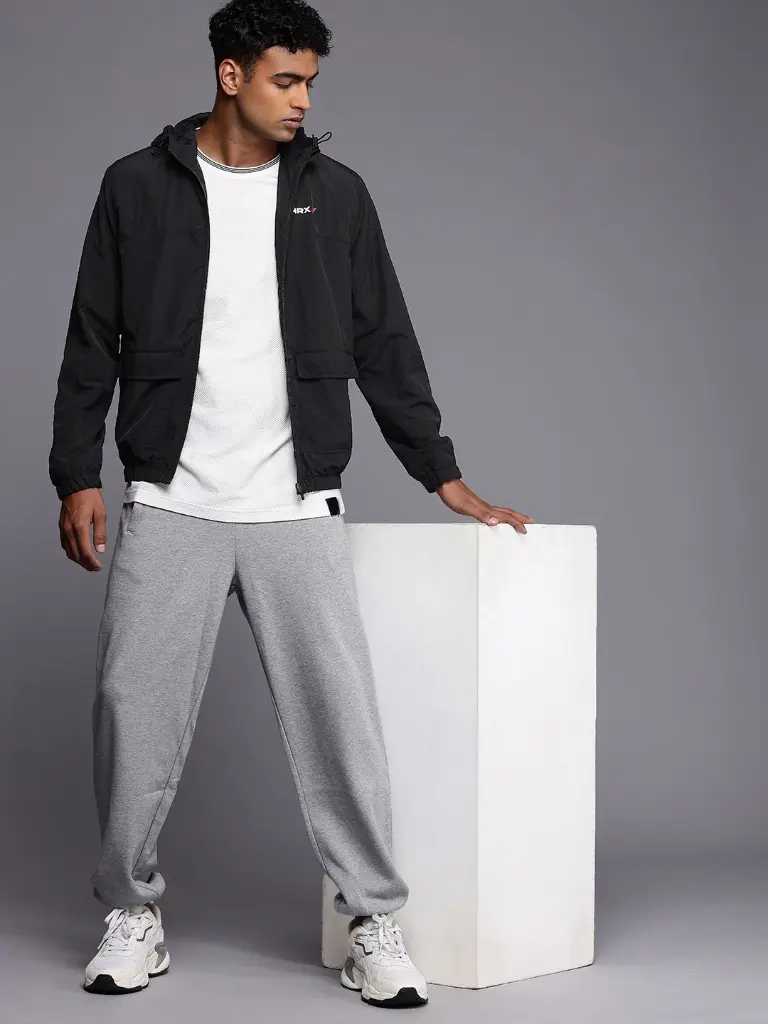 c9984511-0d33-446f-bab5-177037b50ffd1729854059276-HRX-by-Hrithik-Roshan-Hooded-Biker-Jacket-2461729854058725-5.webp