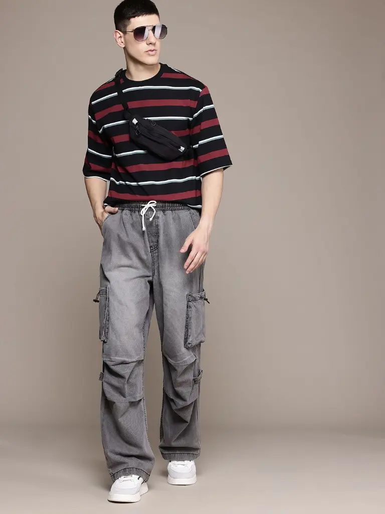 a7f6b3ee-080f-46f1-8dbc-4a526cbd4e621725017241824-Roadster-Men-Jeans-9491725017241263-4.webp