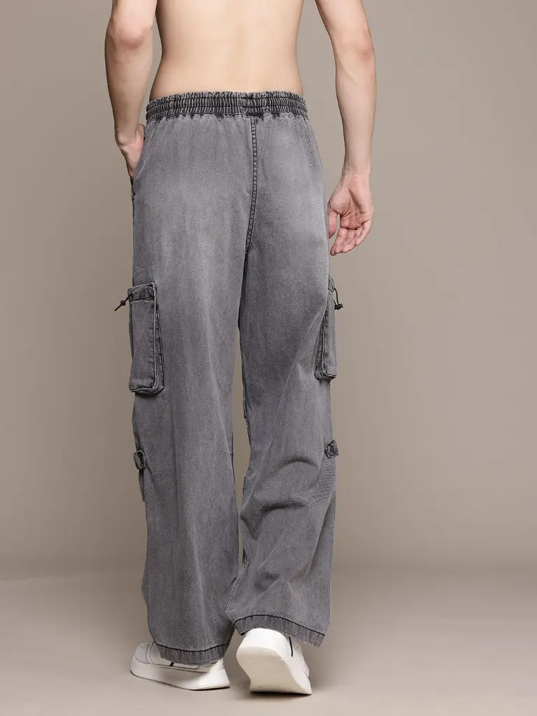 1bf991a7-8f64-4833-9515-48dba80c97581725017241879-Roadster-Men-Jeans-9491725017241263-3.webp
