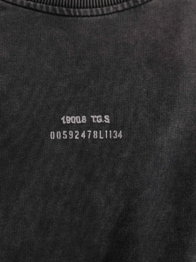 70490833-83d2-4bf6-a482-a4861c75130c1708686841652-DeFacto-Men-Sweatshirt-3231708686841344-5.webp