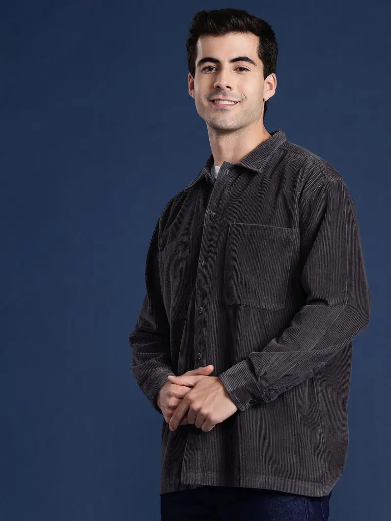 6c4b3d74-e40c-43b7-81ef-eaec21b6aec61700802182712-Mens-Grey-Corduroy-Oversize-Shirt-2121700802182337-4.webp