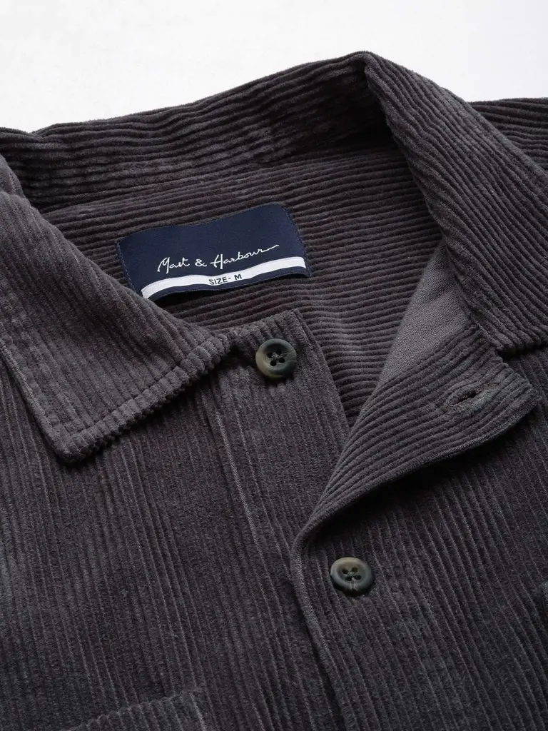 e8d9d69b-377b-4993-afd3-6938b88c3fab1700802182724-Mens-Grey-Corduroy-Oversize-Shirt-2121700802182337-2.webp