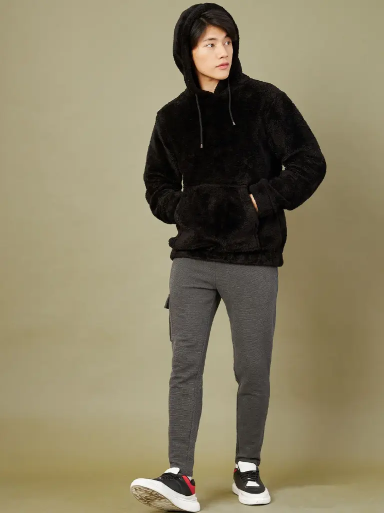 ee0fa0f6-0b54-46e9-9ab7-2aa67cd262851667661235209Sweatshirts5.webp