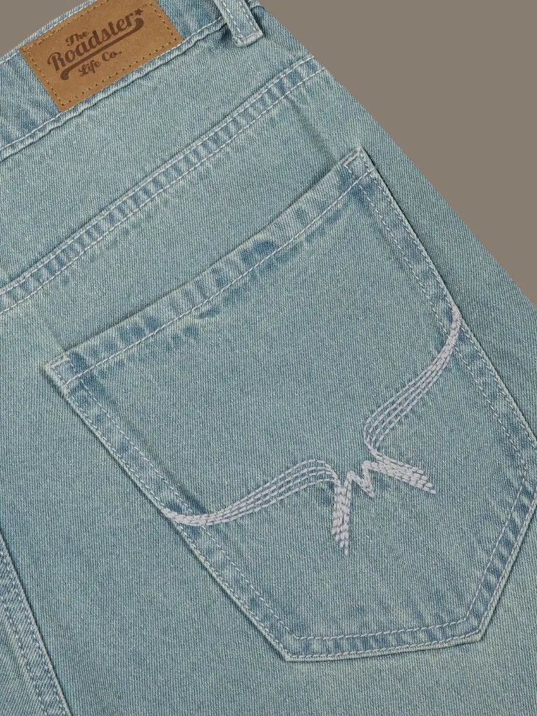 2f327f6a-78cf-4396-8f48-70887c9129871717069459757TheRoadsterLifestyleCoMenRelaxed-FitPureCottonLightFadeJeans7.webp