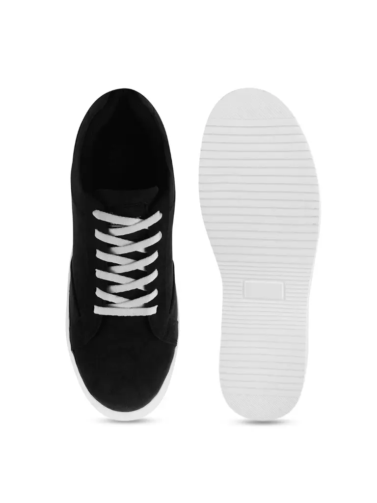 e70b3666-8f47-448a-9f5e-3266103dc8ac1707822829830CasualShoes5.webp