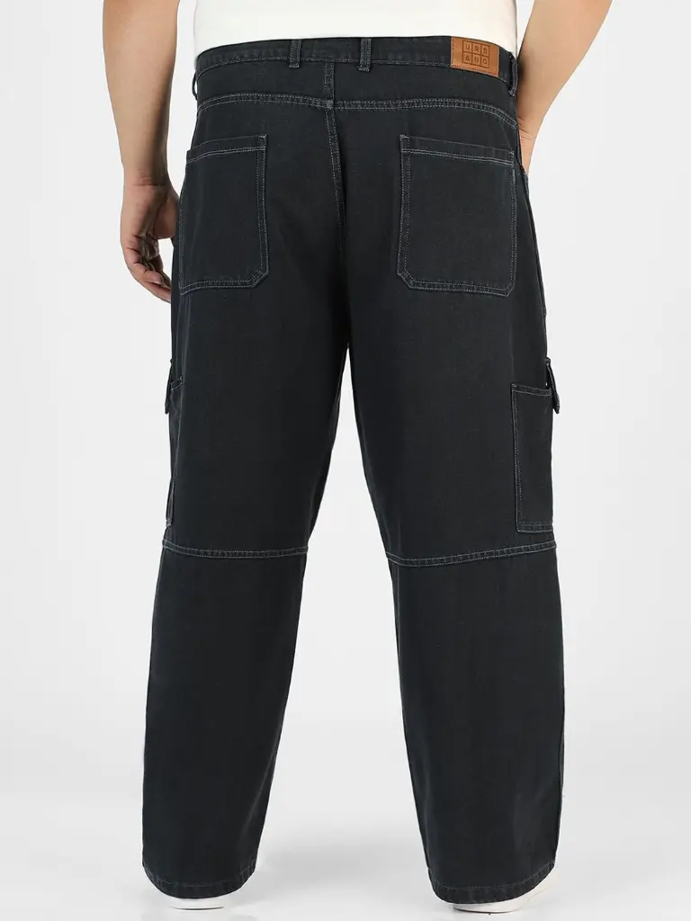 10d4811c-a7d2-407d-a1a5-472860f2b5ba1716548342803UrbanoPlusMenLooseRelaxedFitLowDistressJeans3.webp