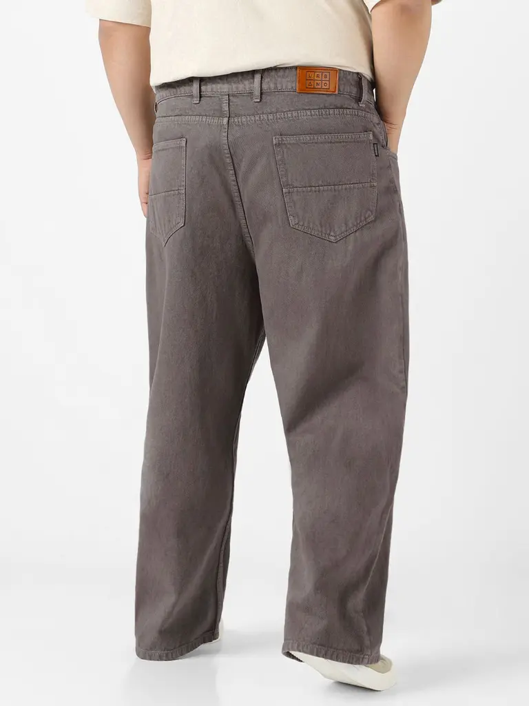 78657712-4a30-4986-8436-60ad308494ba1729953799291-Urbano-Plus-Men-Loose-Fit-Washed-Non-Stretchable-Jeans-39617-3.webp