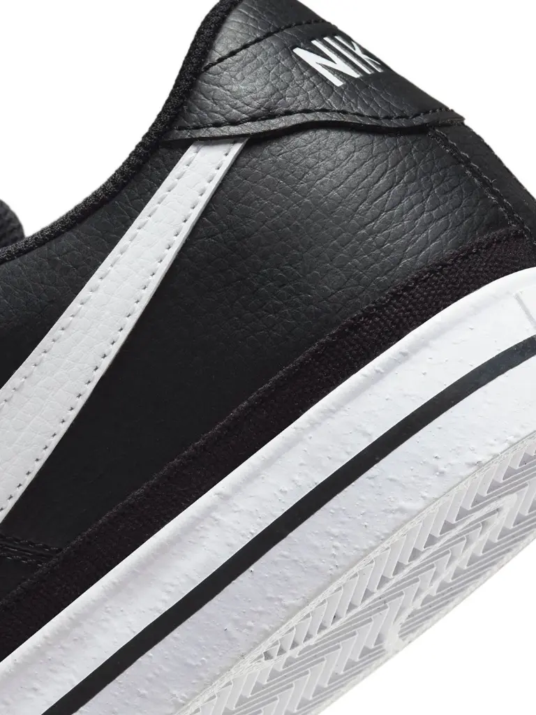 b5f3f8af-9522-4161-8d2e-d11016fa1a911702451322320NikeMenBlackCOURTLEGACYNNSneakers5.webp