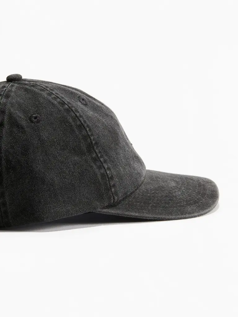 989a03ae-1059-4557-99b6-21c199b9d8b91721373293957HMEmbroidered-MotifCottonCap2.webp