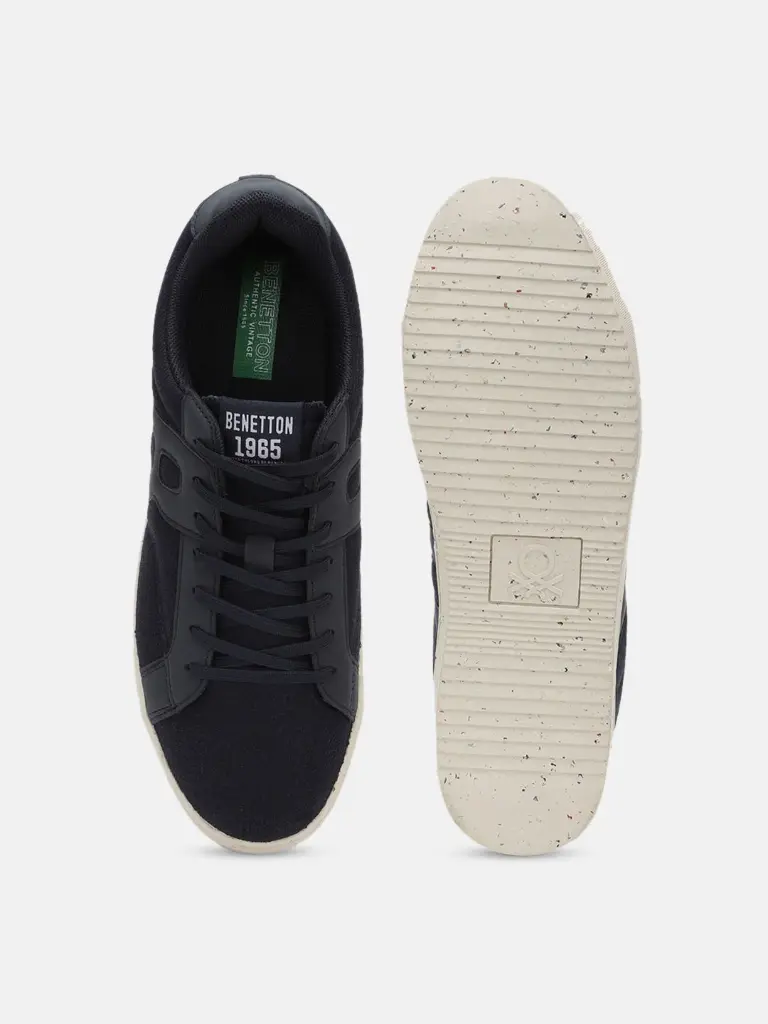 e10dabf4-32e5-4d48-ba60-0275979f44501692625436106UnitedColorsofBenettonMenNavyBlueWovenDesignPUSneakers4.webp