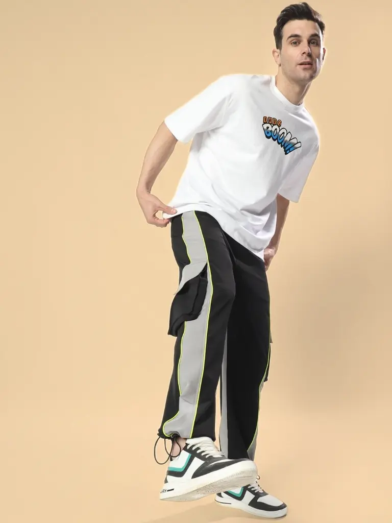 9554b9e4-77b8-4566-88be-dc18ae772d371715040545029WEARDUDSMenRelaxedLooseFitJoggersTrousers5.webp
