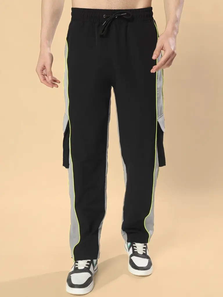 3687ab69-cb35-499a-9495-6b90969d79071715040544916WEARDUDSMenRelaxedLooseFitJoggersTrousers1.webp