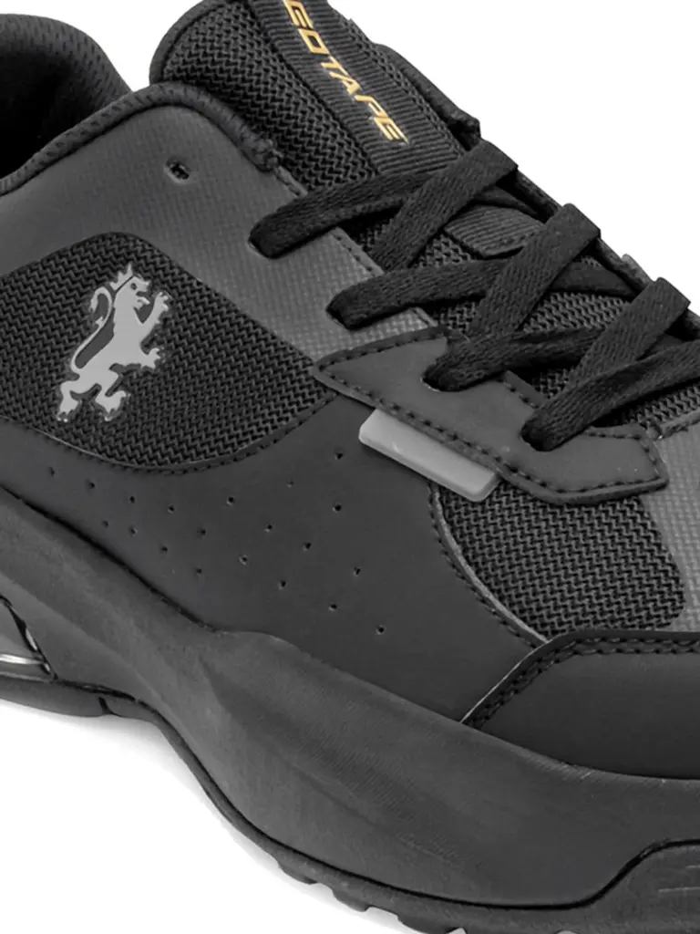 f94b078c-4743-41d7-a1b7-25e64b6be6f41727354325939-Red-Tape-Men-Textured-Mesh-Memory-Foam-Sneakers-935172735432-6.webp