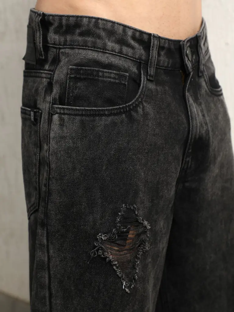006b6995-961d-4743-a180-182f0fc843ca1717480507443-Hubberholme-Men-Low-Rise-Relaxed-Fit-Mildly-Distressed-Cotto-6.webp
