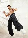 8f3c90fd-e307-401a-87e8-5d2768e948e21700715014989FUGAZEEMenBlackSuperRelaxedFitJeans5.webp