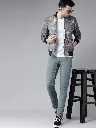 e3939c99-cf9c-4ab0-9bbc-28b713165f0c1605862228251-Roadster-Men-Jackets-31605862225767-5.webp