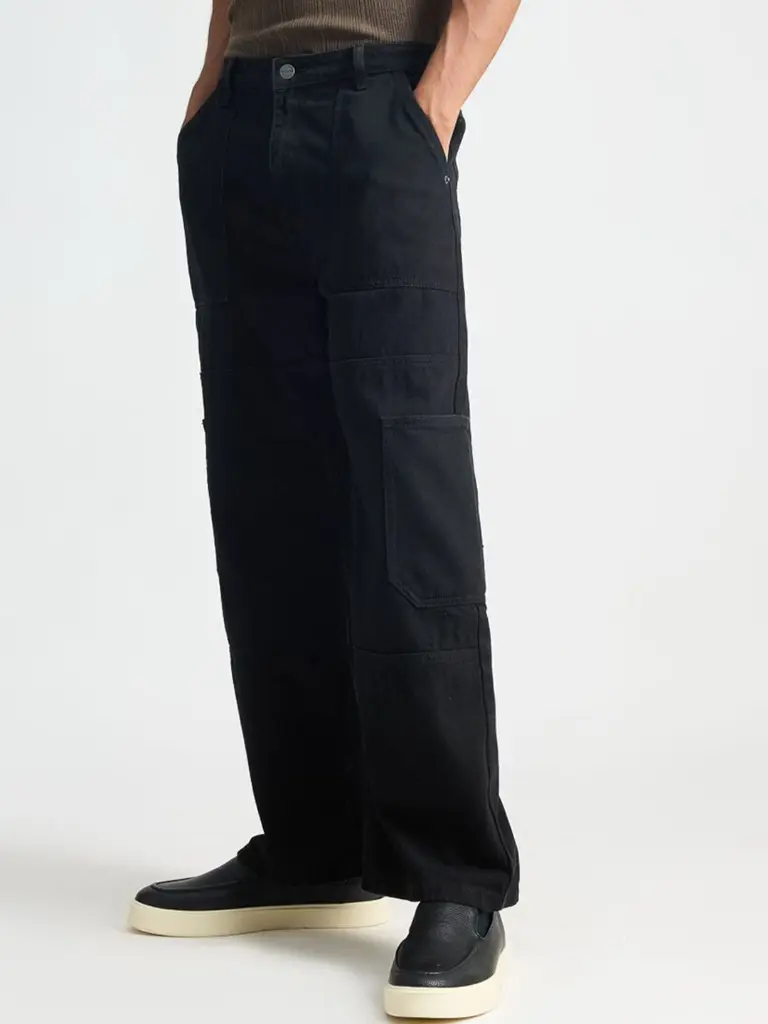 735b9cb0-c8cf-432b-908d-08f4eee373871714480995983Jeans3.webp