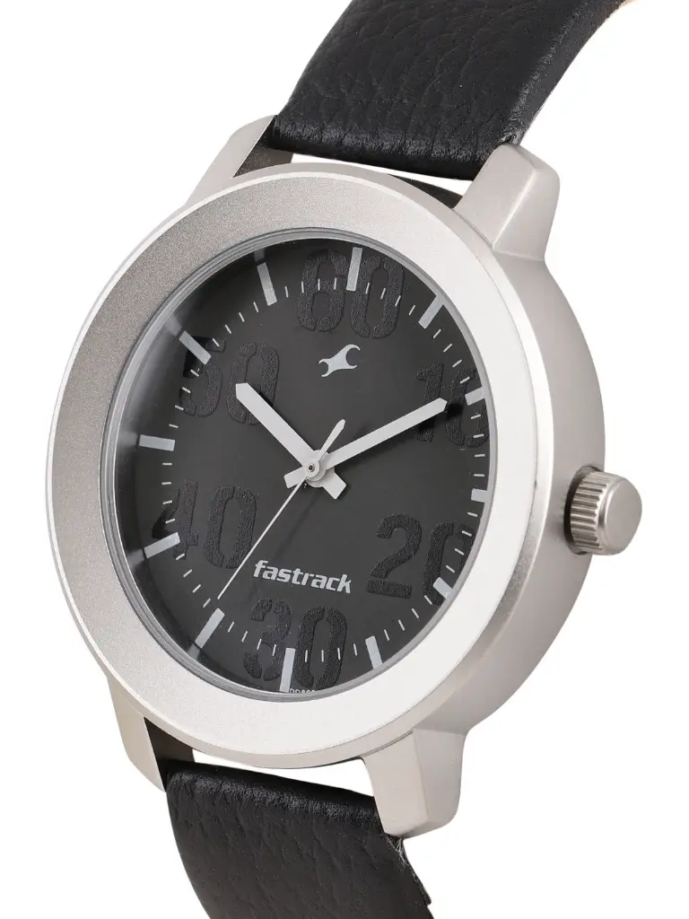 4d00093d-b3c8-40fe-8f17-e6f2108a4da91548823895701-Fastrack-Men-Watches-2471548823893994-2.webp