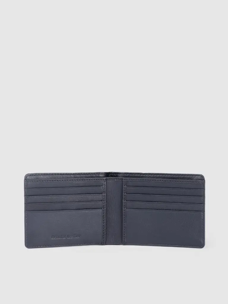 880deb84-b03d-4c24-bbfe-80413aedb1cc1689159843429-WROGN-Men-Wallets-7291689159843015-3.webp