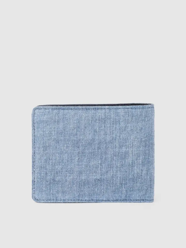 126c44a5-6be3-4258-bb99-328e2b683e9c1689159843439-WROGN-Men-Wallets-7291689159843015-2.webp