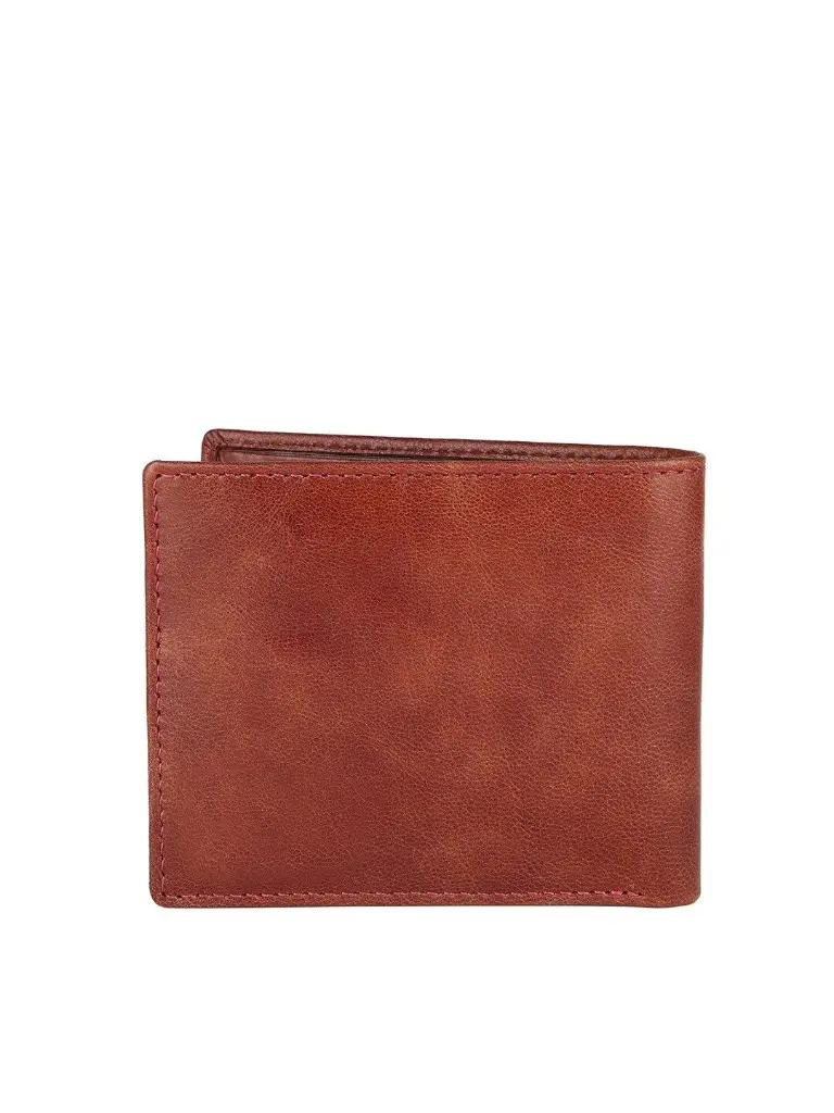 2906498c-e873-4f33-aecf-d6083d6c35211685448102846ProvogueMenMaroonTexturedLeatherTwoFoldWallet2.webp