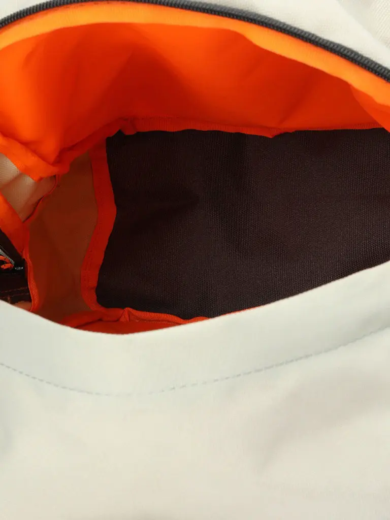 20ea7d25-550d-4425-a040-6c0cc73ea26a1709033733158MenWater-ResistantLaptopBackpack4.webp