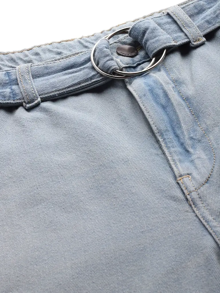 8c29cffa-144a-4864-8c3a-81965361490c1723027579888-HERENOW-Men-Jeans-5721723027579370-11.webp