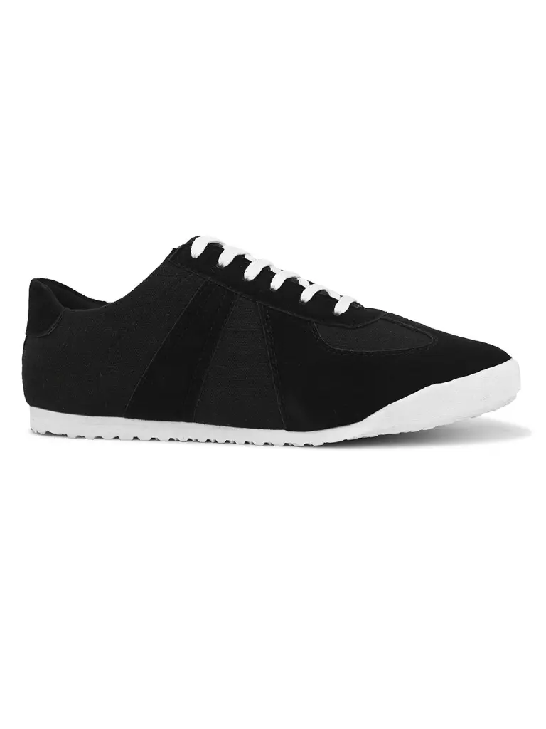 8dc4c666-3149-44c1-867e-e690473a458a1709030542782-The-Roadster-Lifestyle-Co-Men-Black-Lace-Ups-Sneakers-962170-6.webp
