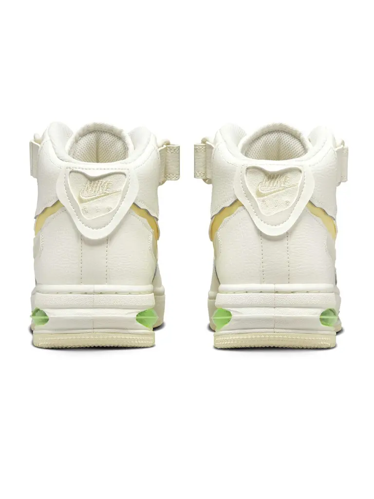 5cfad119-3bf8-45f7-84da-4155a0b0581c1699362447427NikeAirForce1MidEvoMensShoes5.webp