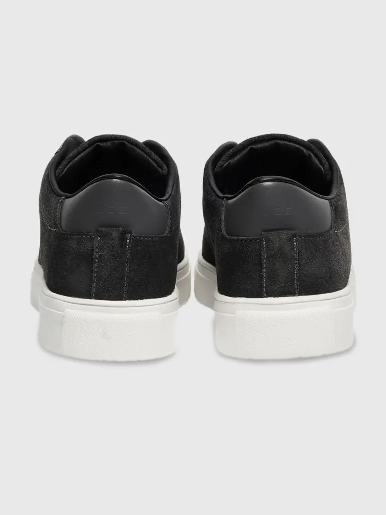 3389d80e-1a65-4695-9917-d25ebb4ff97e1717414570973ZEESHMenLeatherSneakers6.webp