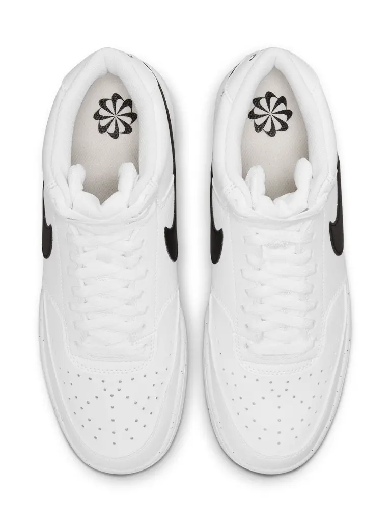 dd4024cd-96c3-4f51-a28b-26ef06f3025d1702451327901NikeMenWhiteCourtVisionLeatherSneakers4.webp