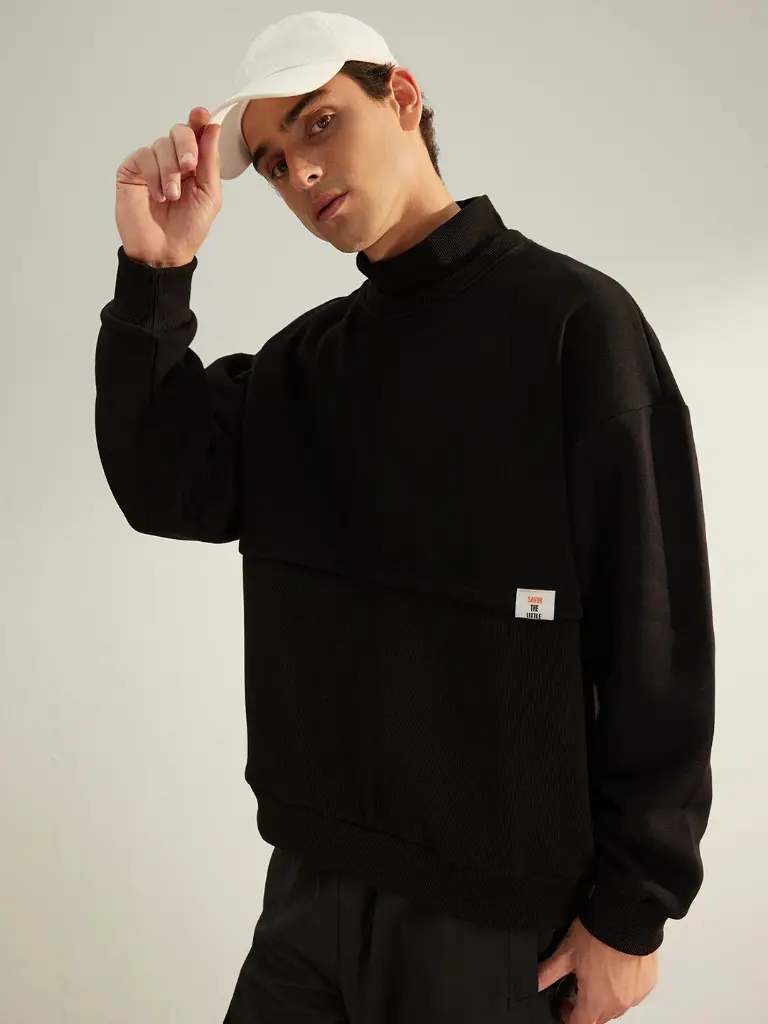 5e095581-8aa9-40e0-a9c4-7c8ff184611f1701673737600TrendyolMenSweatshirt4.webp