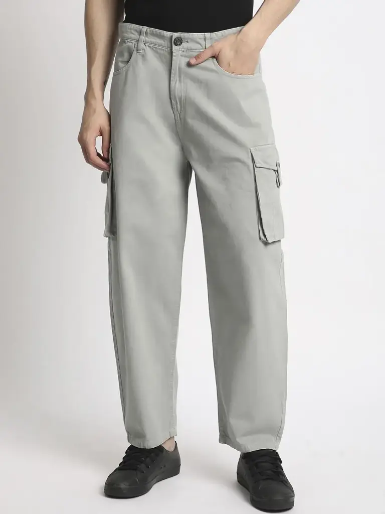 Men Classic Loose Fit Cargos Trouser