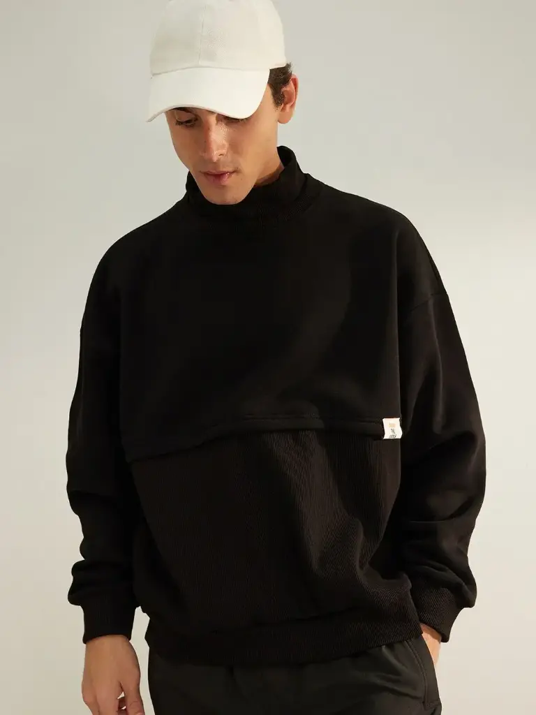 High Neck Sweatshirt