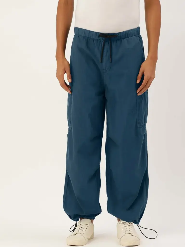 Men Mid Rise Parachute Fit Pure cotton Cargos Trouser