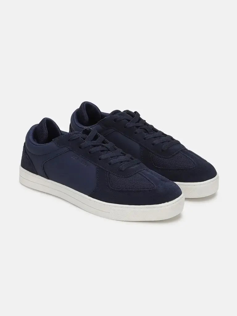 Men Suede Lightweight Lace-Up Sneakers