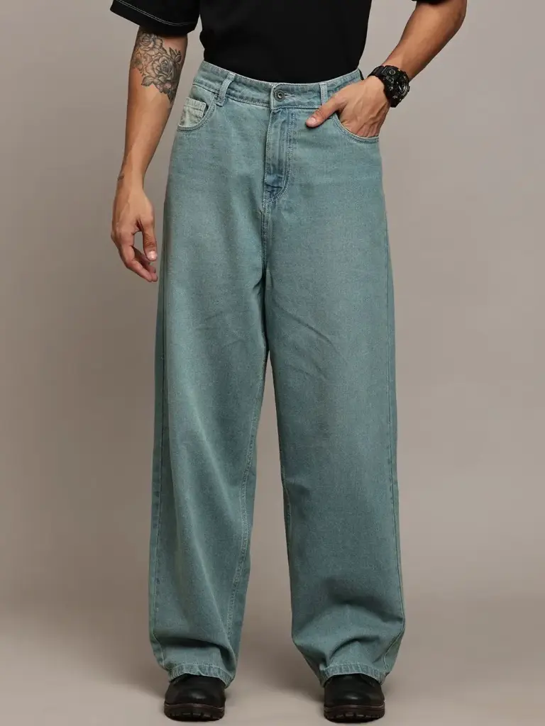 The Lifestyle Co. Blue Men Relaxed-Fit Light Fade Pure Cotton Jeans